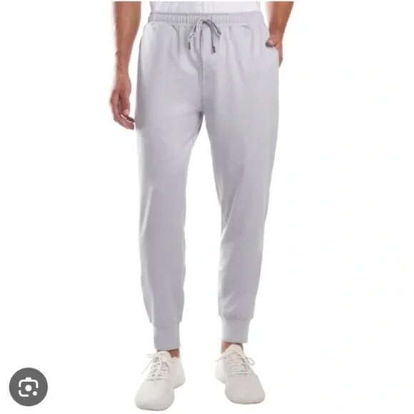 NEW Kirkland Signature Mens Medium Gray Pants Active Jogger Sweat Training Gym - Picture 1 of 9